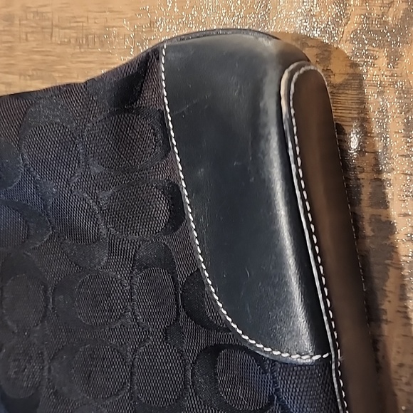 Vimtage Signature 34 Tote - Picture 9 of 14